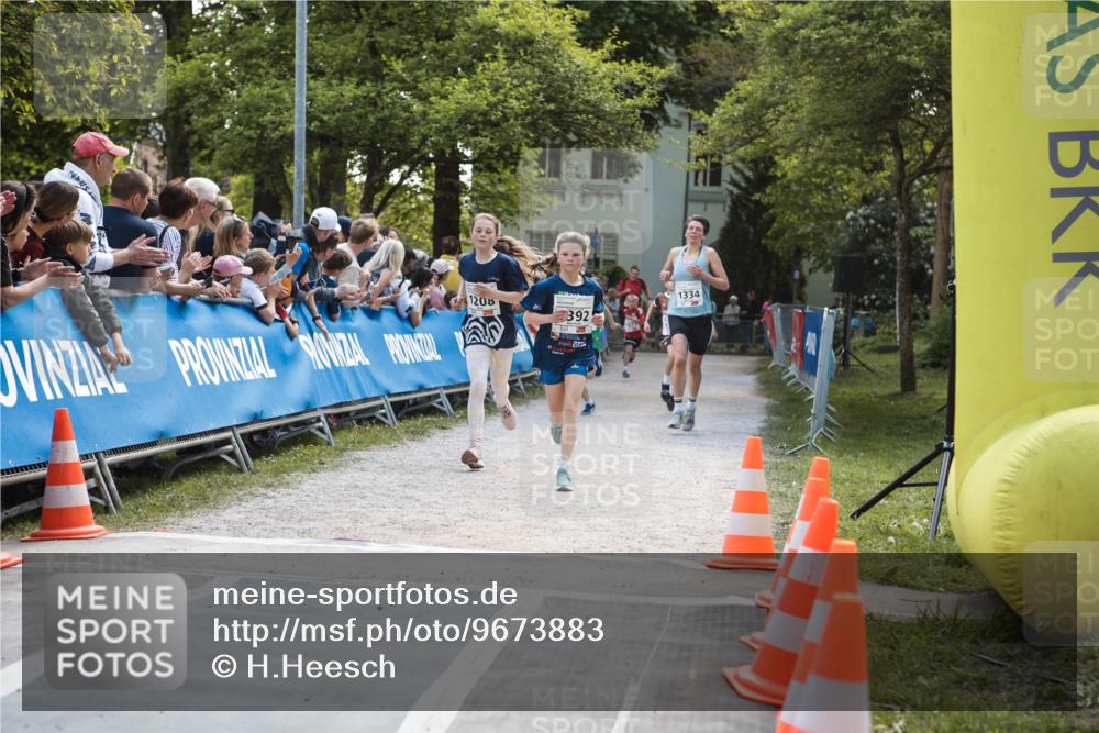 09.05.2026 - Störlauf H.Heesch http://msf.ph/oto/9673883 09.05.2026 14:39:16 Ziel 1208, 135, 392, 1334 meine-sportfotos.de