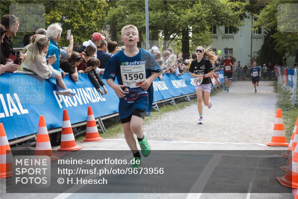 09.05.2026 - Störlauf H.Heesch http://msf.ph/oto/9673956 09.05.2026 14:40:40 Ziel 1590, 1251, 1729, 1098 meine-sportfotos.de