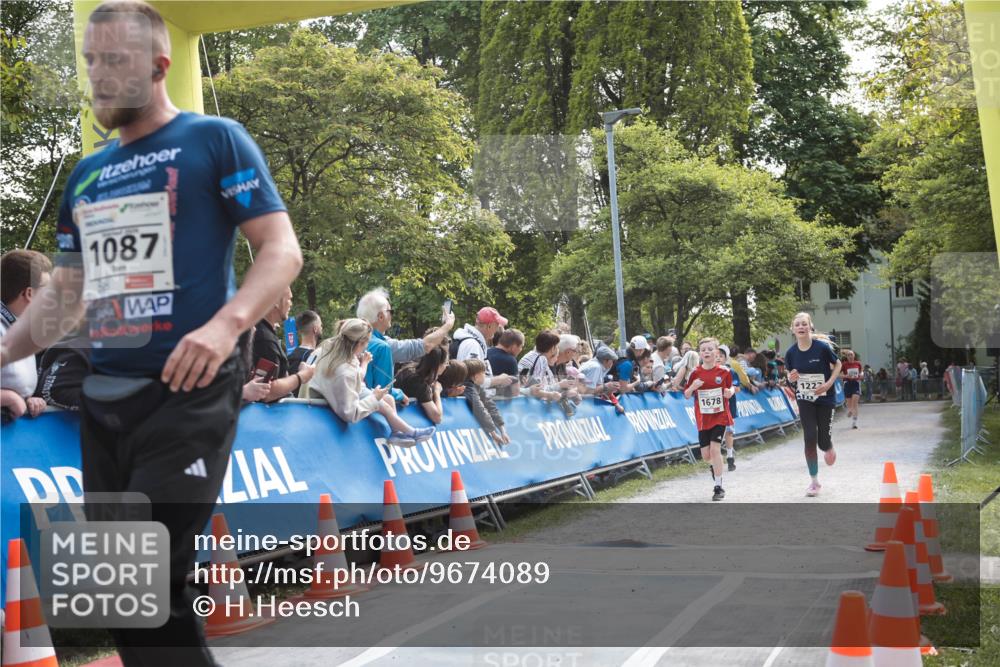 09.05.2026 - Störlauf H.Heesch http://msf.ph/oto/9674089 09.05.2026 14:42:51 Ziel 1087, 1678, 1227 meine-sportfotos.de