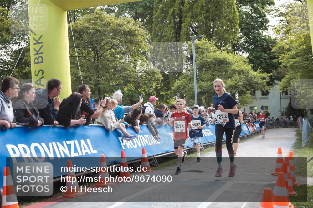 09.05.2026 - Störlauf H.Heesch http://msf.ph/oto/9674090 09.05.2026 14:42:52 Ziel 1678, 1587, 1222, 56 meine-sportfotos.de
