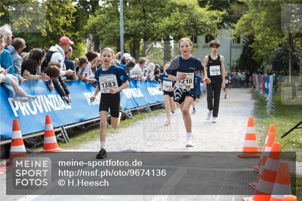 09.05.2026 - Störlauf H.Heesch http://msf.ph/oto/9674136 09.05.2026 14:43:48 Ziel 1383, 210, 1389, 1699 meine-sportfotos.de