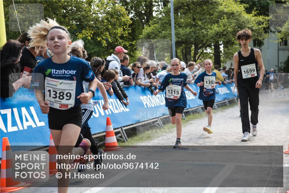 09.05.2026 - Störlauf H.Heesch http://msf.ph/oto/9674142 09.05.2026 14:43:51 Ziel 2026, 1389, 1315, 1302, 1699 meine-sportfotos.de