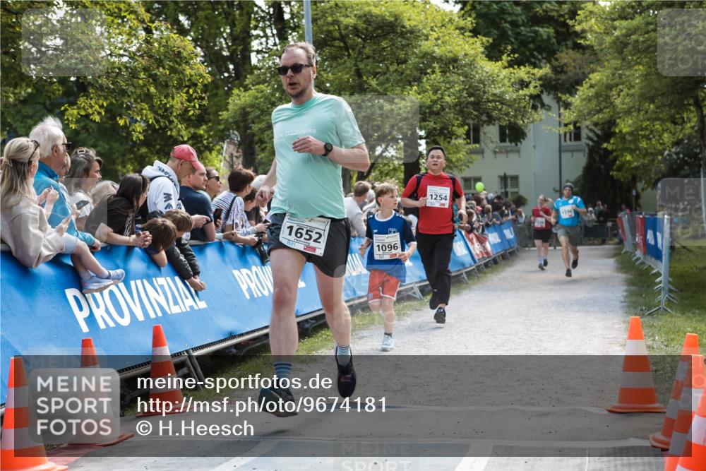 09.05.2026 - Störlauf H.Heesch http://msf.ph/oto/9674181 09.05.2026 14:44:20 Ziel 1652, 1096, 1254, 1596 meine-sportfotos.de