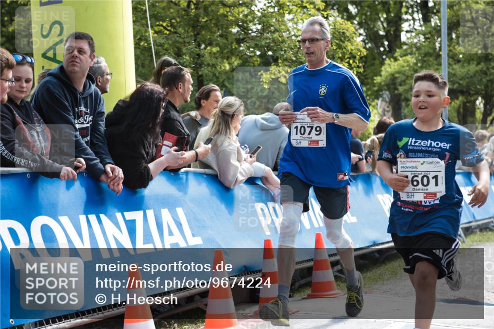09.05.2026 - Störlauf H.Heesch http://msf.ph/oto/9674224 09.05.2026 14:44:49 Ziel 990, 2026, 1079, 2026, 601 meine-sportfotos.de
