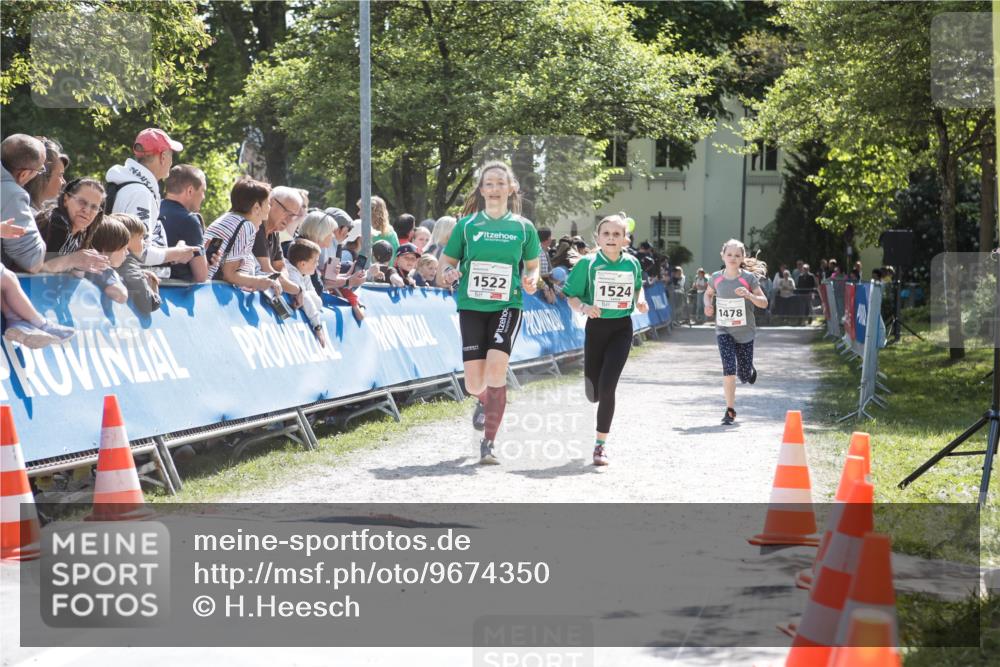 09.05.2026 - Störlauf H.Heesch http://msf.ph/oto/9674350 09.05.2026 14:46:09 Ziel 1522, 1524, 1478 meine-sportfotos.de