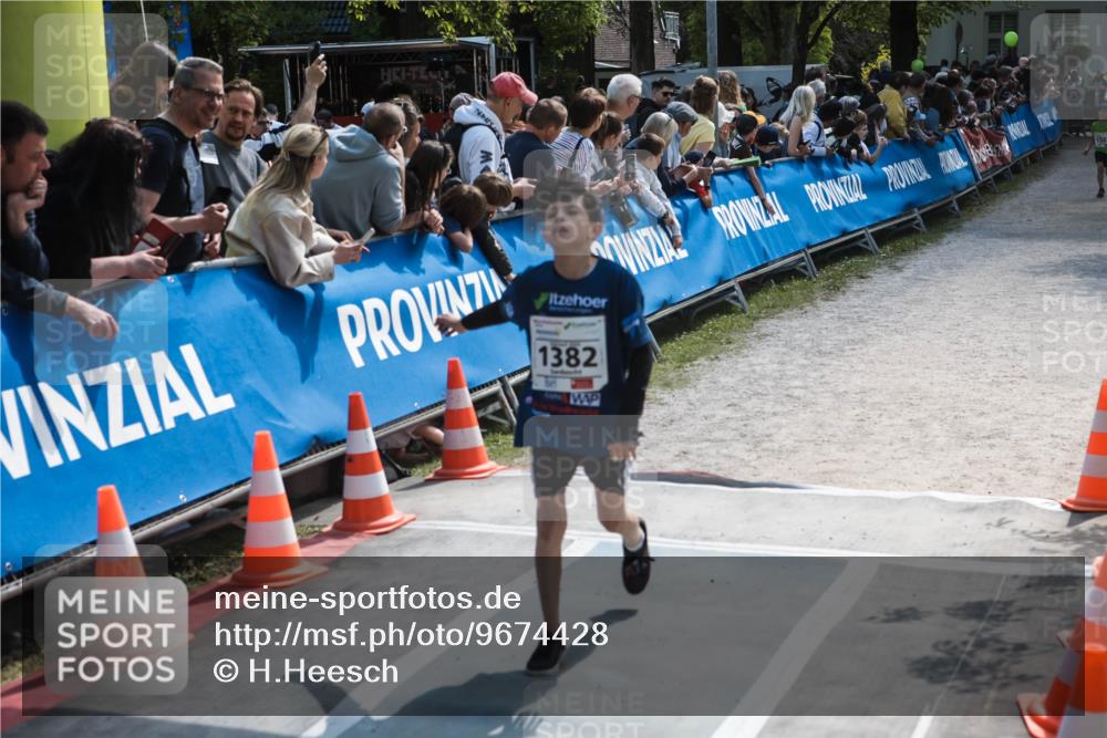 09.05.2026 - Störlauf H.Heesch http://msf.ph/oto/9674428 09.05.2026 14:47:20 Ziel 5180, 76745, 1382 meine-sportfotos.de