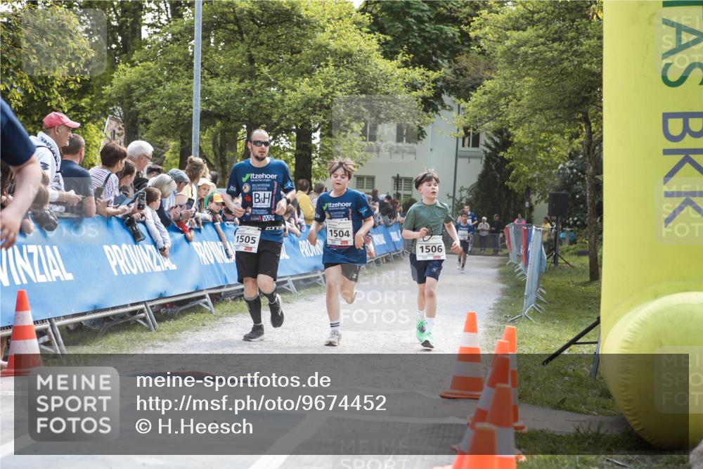09.05.2026 - Störlauf H.Heesch http://msf.ph/oto/9674452 09.05.2026 14:47:45 Ziel 1505, 1504, 1506 meine-sportfotos.de