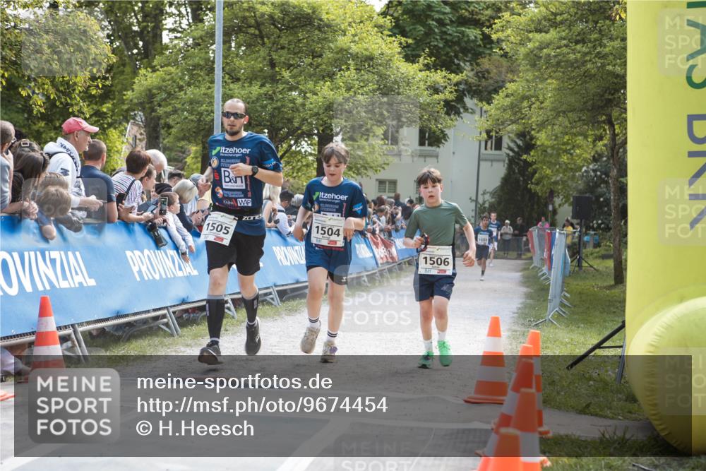 09.05.2026 - Störlauf H.Heesch http://msf.ph/oto/9674454 09.05.2026 14:47:46 Ziel 1505, 1504, 1506 meine-sportfotos.de