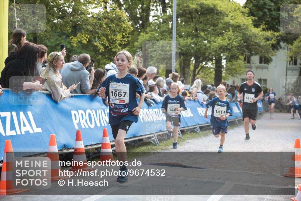 09.05.2026 - Störlauf H.Heesch http://msf.ph/oto/9674532 09.05.2026 14:48:41 Ziel 1667, 1412, 148, 1414 meine-sportfotos.de