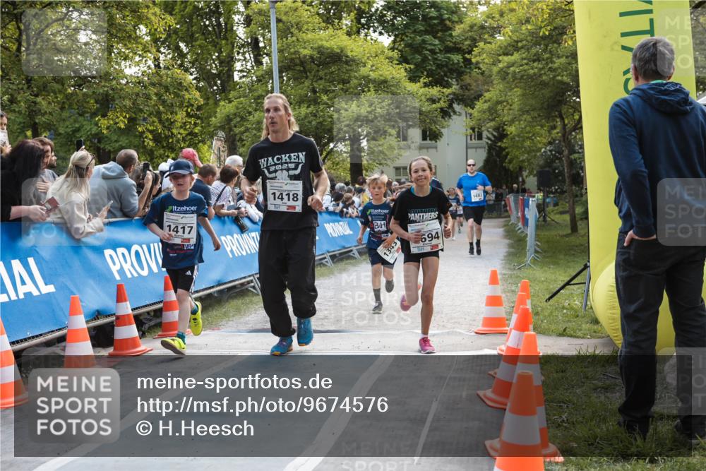 09.05.2026 - Störlauf H.Heesch http://msf.ph/oto/9674576 09.05.2026 14:49:29 Ziel 1417, 2025, 1418, 1482, 1343, 694 meine-sportfotos.de