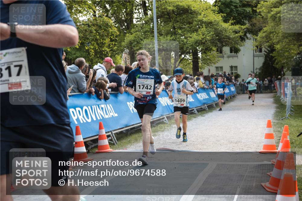 09.05.2026 - Störlauf H.Heesch http://msf.ph/oto/9674588 09.05.2026 14:49:36 Ziel 817, 1742, 10, 1409 meine-sportfotos.de