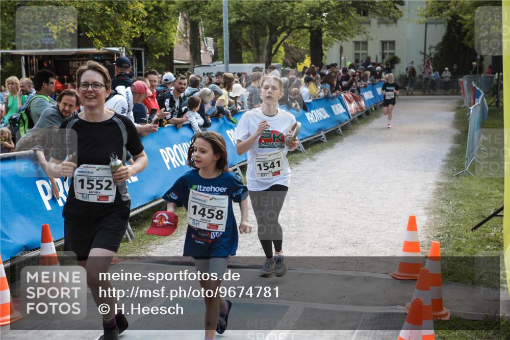 09.05.2026 - Störlauf H.Heesch http://msf.ph/oto/9674781 09.05.2026 14:51:59 Ziel 2026, 1552, 2020, 1458, 1541 meine-sportfotos.de