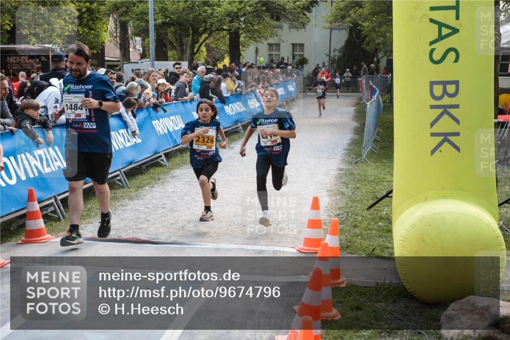 09.05.2026 - Störlauf H.Heesch http://msf.ph/oto/9674796 09.05.2026 14:52:16 Ziel 04821, 95180, 1484, 3, 2326 meine-sportfotos.de