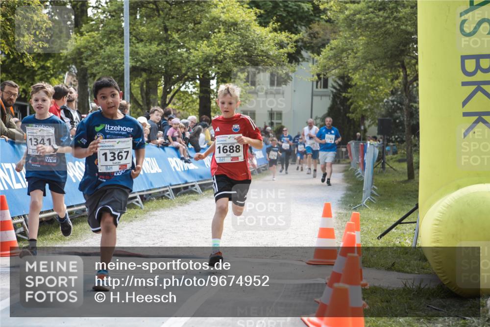09.05.2026 - Störlauf H.Heesch http://msf.ph/oto/9674952 09.05.2026 14:55:15 Ziel 1341, 1367, 1688, 1741 meine-sportfotos.de