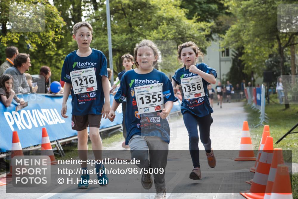 09.05.2026 - Störlauf H.Heesch http://msf.ph/oto/9675009 09.05.2026 14:56:26 Ziel 2026, 1216, 2026, 1355, 2026, 1356, 5 meine-sportfotos.de