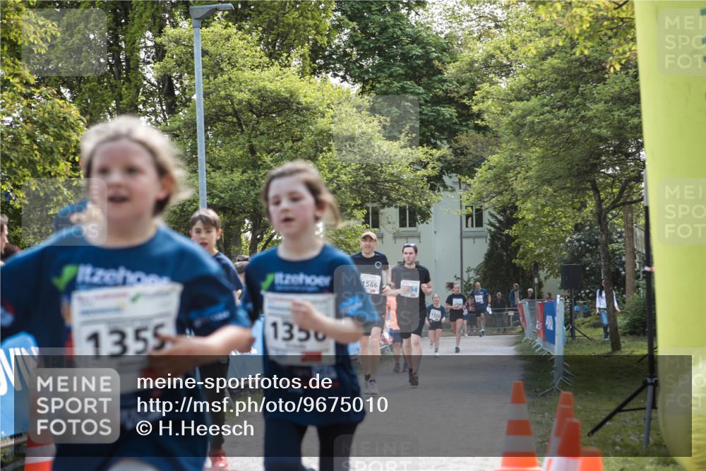 09.05.2026 - Störlauf H.Heesch http://msf.ph/oto/9675010 09.05.2026 14:56:26 Ziel 1355, 1350, 1566, 94, 1322 meine-sportfotos.de