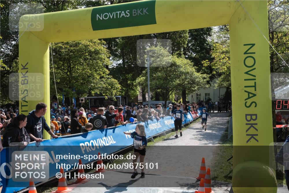 09.05.2026 - Störlauf H.Heesch http://msf.ph/oto/9675101 09.05.2026 15:00:04 Ziel 1000, 1386, 09 meine-sportfotos.de