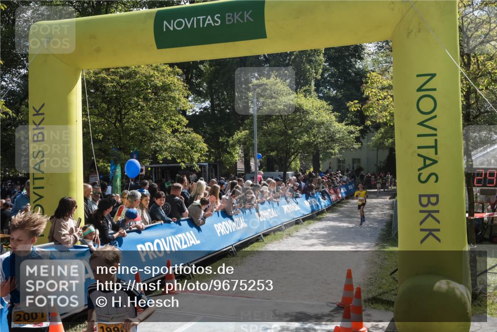 09.05.2026 - Störlauf H.Heesch http://msf.ph/oto/9675253 09.05.2026 15:24:29 Ziel 2001, 1994 meine-sportfotos.de