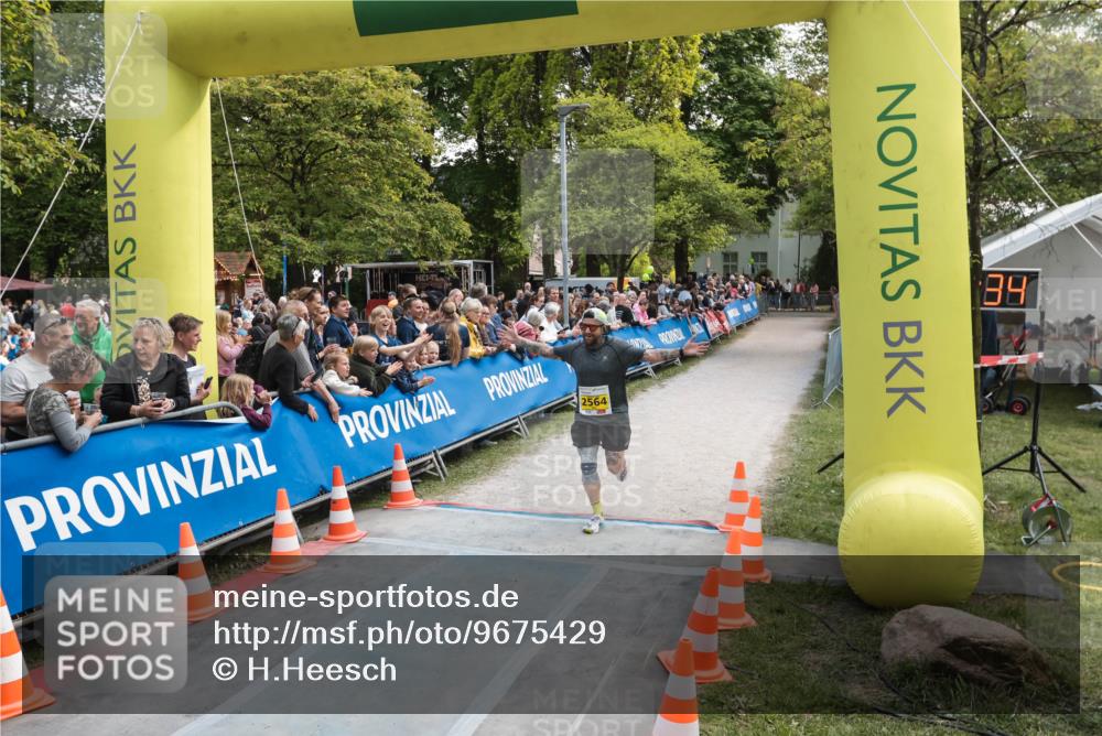 09.05.2026 - Störlauf H.Heesch http://msf.ph/oto/9675429 09.05.2026 17:11:40 Ziel 2564 meine-sportfotos.de