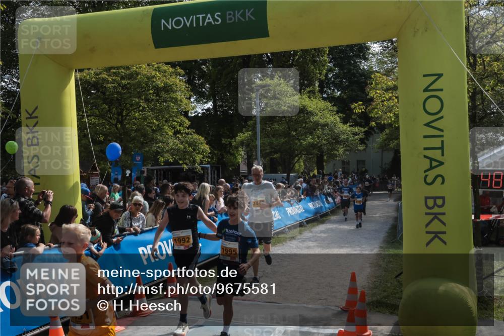 09.05.2026 - Störlauf H.Heesch http://msf.ph/oto/9675581 09.05.2026 15:28:47 Ziel 1992, 88 meine-sportfotos.de