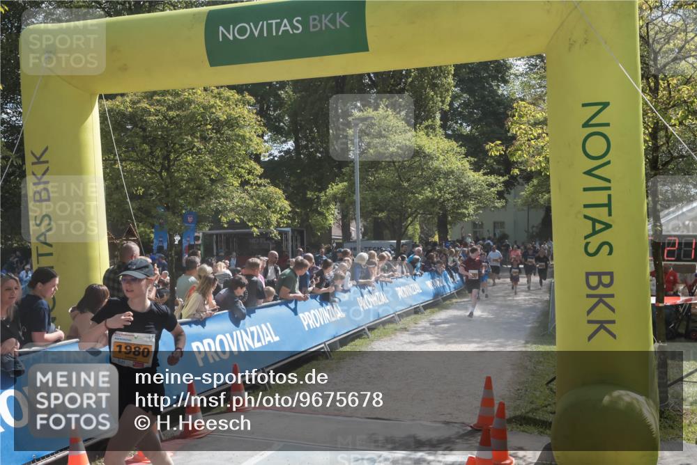 09.05.2026 - Störlauf H.Heesch http://msf.ph/oto/9675678 09.05.2026 15:30:20 Ziel 1980 meine-sportfotos.de