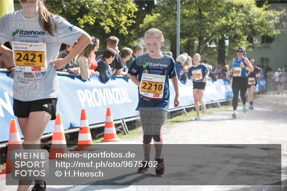 09.05.2026 - Störlauf H.Heesch http://msf.ph/oto/9675762 09.05.2026 15:33:25 Ziel 2026, 2421, 2026, 2210, 246 meine-sportfotos.de