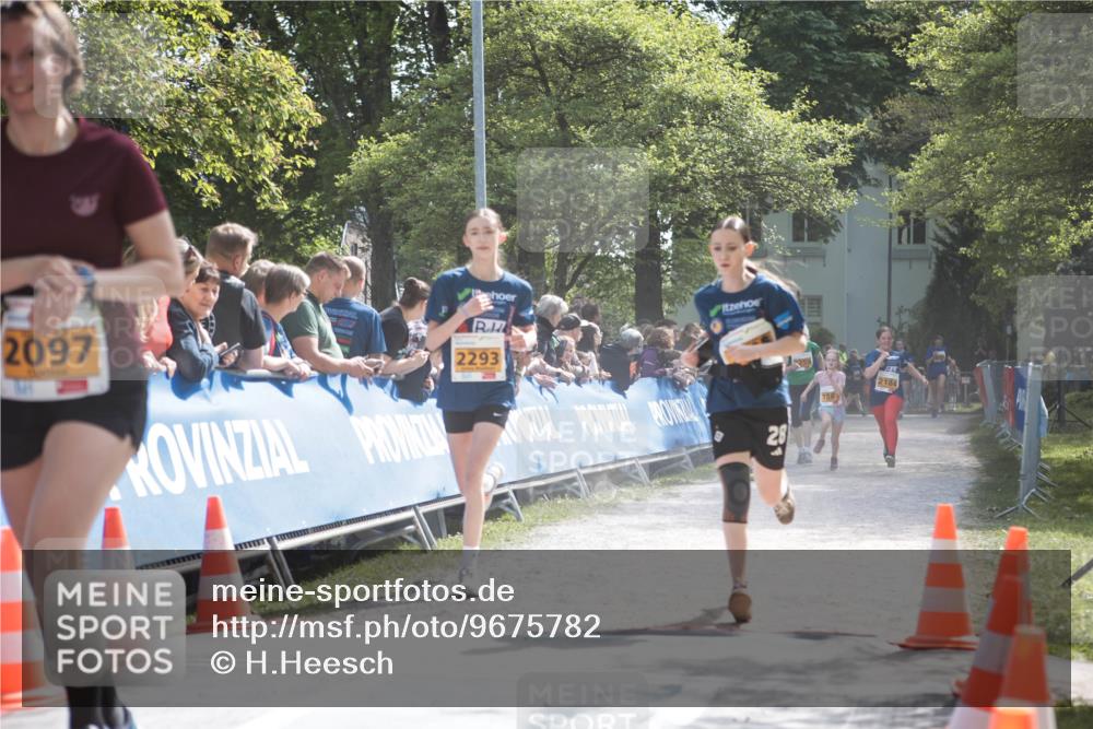 09.05.2026 - Störlauf H.Heesch http://msf.ph/oto/9675782 09.05.2026 15:33:31 Ziel 2097, 2293, 2184 meine-sportfotos.de