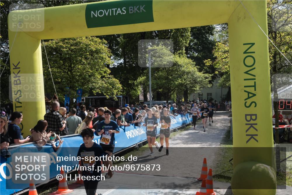 09.05.2026 - Störlauf H.Heesch http://msf.ph/oto/9675873 09.05.2026 15:31:04 Ziel 2394, 2314, 240, 2413, 2310, 09 meine-sportfotos.de