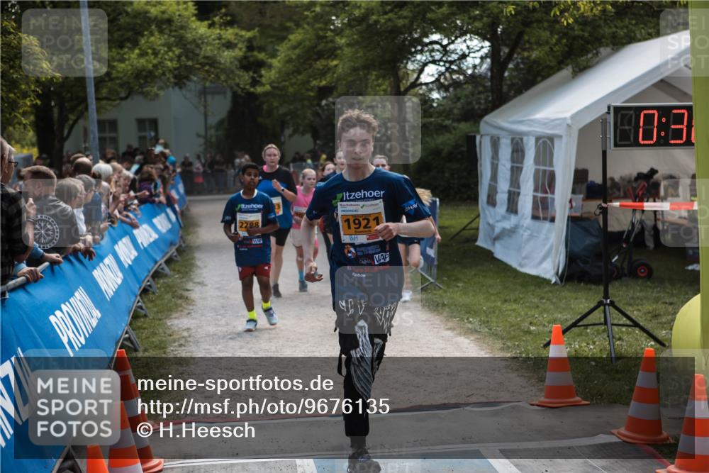 09.05.2026 - Störlauf H.Heesch http://msf.ph/oto/9676135 09.05.2026 15:36:03 Ziel 2288, 1921, 0, 3 meine-sportfotos.de