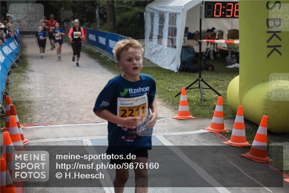 09.05.2026 - Störlauf H.Heesch http://msf.ph/oto/9676160 09.05.2026 15:36:18 Ziel 2211, 30, 38 meine-sportfotos.de