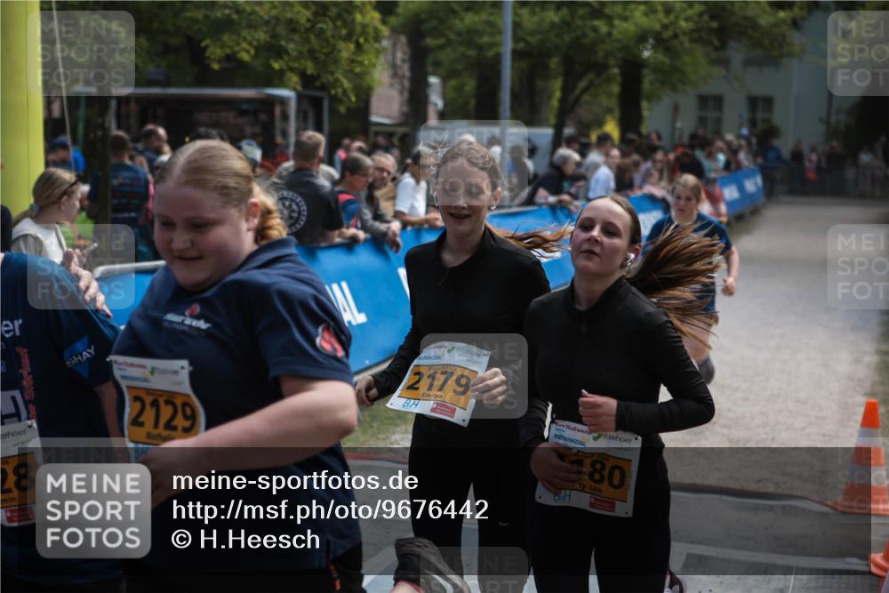 09.05.2026 - Störlauf H.Heesch http://msf.ph/oto/9676442 09.05.2026 15:38:55 Ziel 26, 28, 2129, 2026, 2179, 2026, 80 meine-sportfotos.de