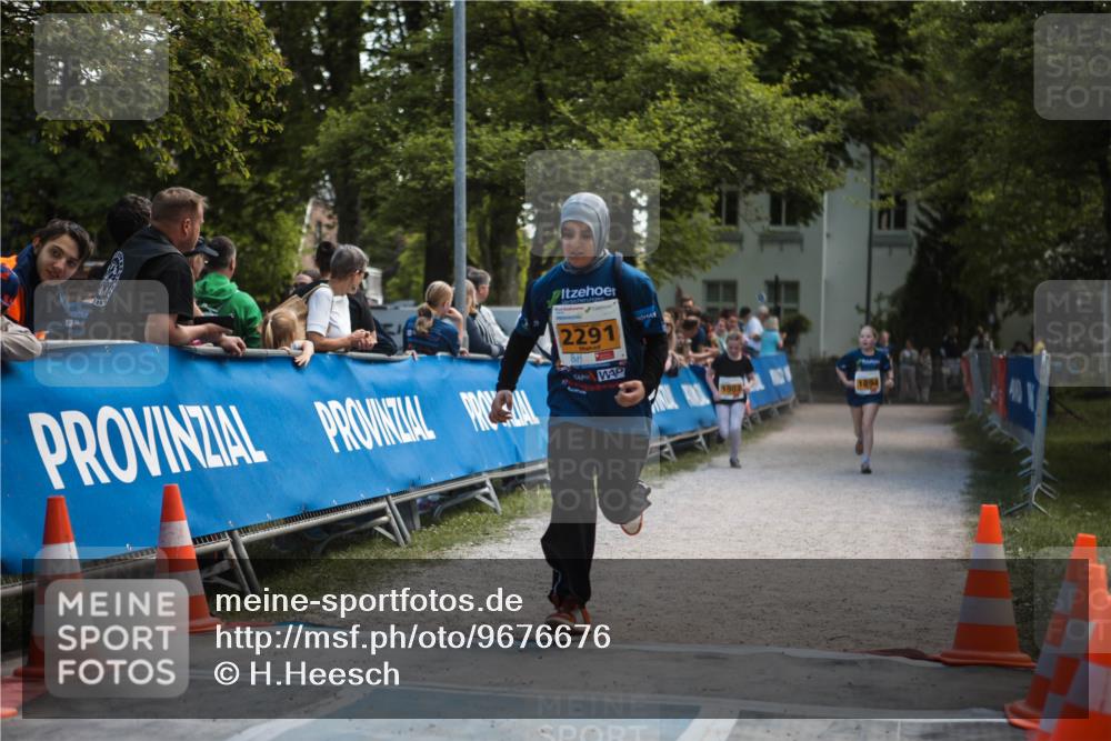 09.05.2026 - Störlauf H.Heesch http://msf.ph/oto/9676676 09.05.2026 15:44:29 Ziel 2291, 1903, 1894 meine-sportfotos.de
