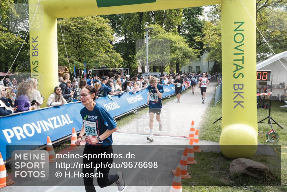 09.05.2026 - Störlauf H.Heesch http://msf.ph/oto/9676698 09.05.2026 16:30:10 Ziel 3453, 3185, 3542, 08 meine-sportfotos.de