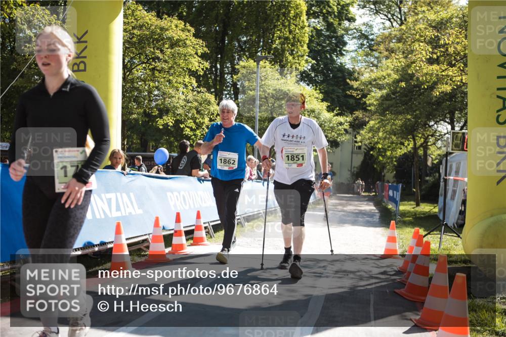 09.05.2026 - Störlauf H.Heesch http://msf.ph/oto/9676864 09.05.2026 15:49:44 Ziel 17, 1862, 1851 meine-sportfotos.de
