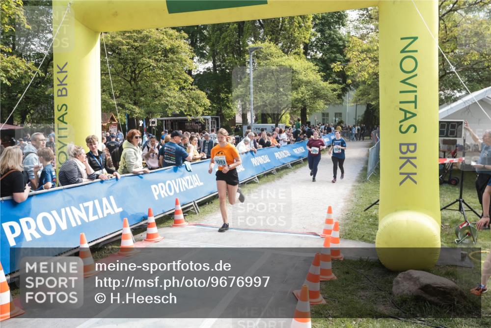 09.05.2026 - Störlauf H.Heesch http://msf.ph/oto/9676997 09.05.2026 16:39:16 Ziel 3393, 239, 3238 meine-sportfotos.de