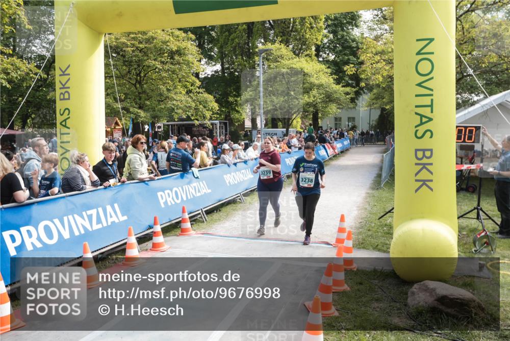 09.05.2026 - Störlauf H.Heesch http://msf.ph/oto/9676998 09.05.2026 16:39:19 Ziel 3239, 3238 meine-sportfotos.de