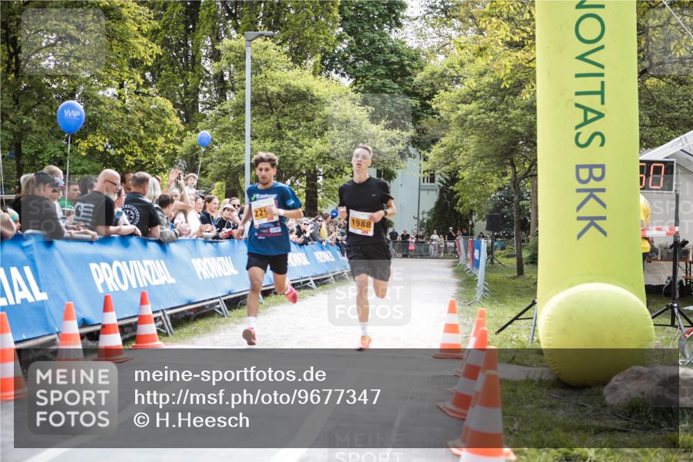09.05.2026 - Störlauf H.Heesch http://msf.ph/oto/9677347 09.05.2026 15:18:49 Ziel 1988 meine-sportfotos.de