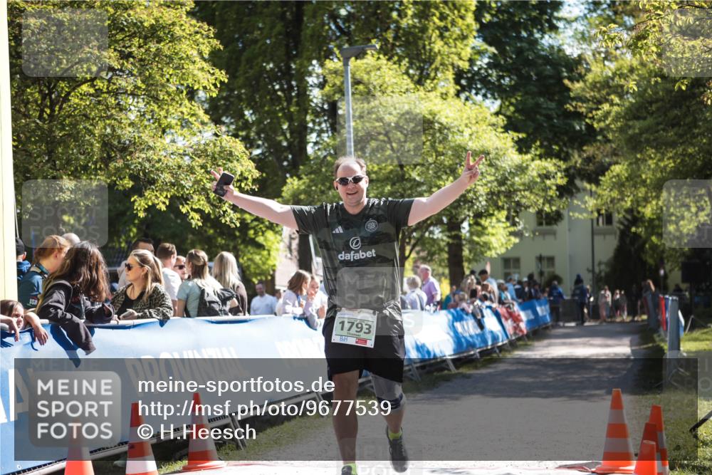 09.05.2026 - Störlauf H.Heesch http://msf.ph/oto/9677539 09.05.2026 16:09:07 Ziel 1793 meine-sportfotos.de
