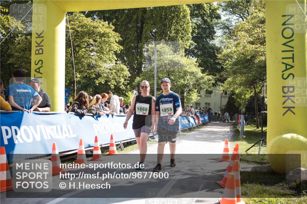 09.05.2026 - Störlauf H.Heesch http://msf.ph/oto/9677600 09.05.2026 16:12:04 Ziel 1860, 1859 meine-sportfotos.de