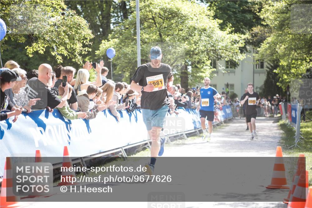 09.05.2026 - Störlauf H.Heesch http://msf.ph/oto/9677626 09.05.2026 15:23:09 Ziel 981, 2358, 2342 meine-sportfotos.de
