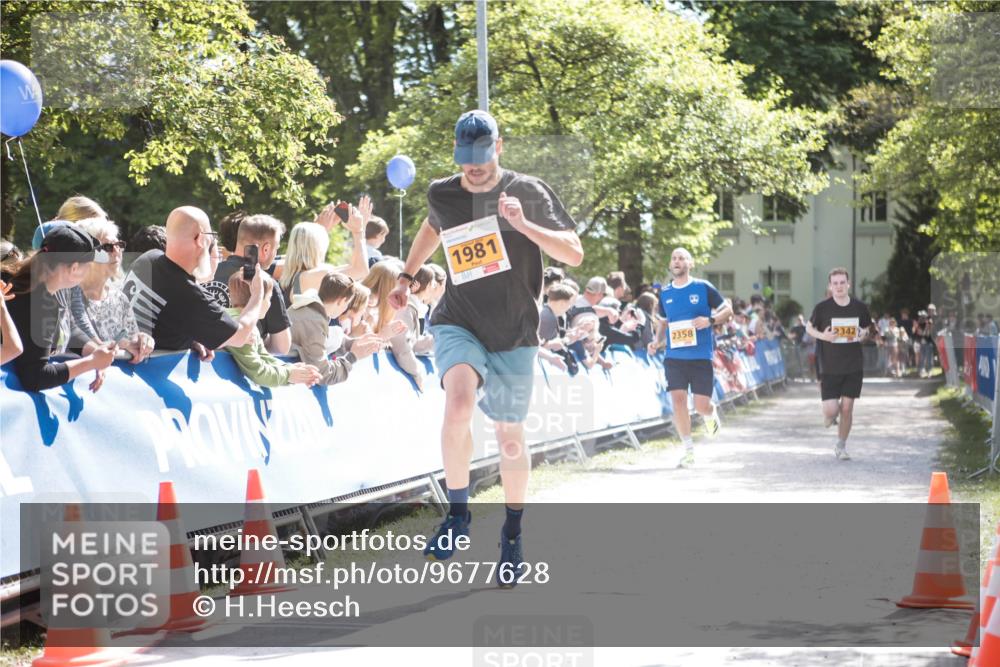 09.05.2026 - Störlauf H.Heesch http://msf.ph/oto/9677628 09.05.2026 15:23:09 Ziel 1981, 2358, 2342 meine-sportfotos.de