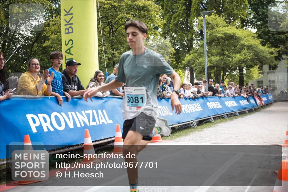 09.05.2026 - Störlauf H.Heesch http://msf.ph/oto/9677701 09.05.2026 16:17:59 Ziel 3081 meine-sportfotos.de