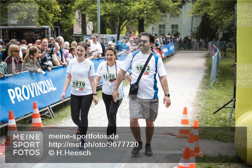 09.05.2026 - Störlauf H.Heesch http://msf.ph/oto/9677720 09.05.2026 16:19:38 Ziel 1819, 1820, 18, 2 meine-sportfotos.de