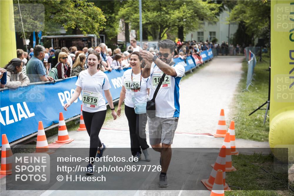 09.05.2026 - Störlauf H.Heesch http://msf.ph/oto/9677726 09.05.2026 16:19:39 Ziel 1819, 18, 20, 18, 2 meine-sportfotos.de