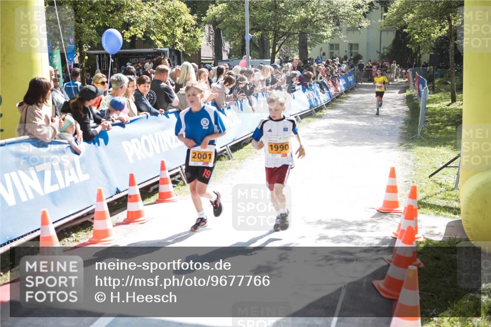 09.05.2026 - Störlauf H.Heesch http://msf.ph/oto/9677766 09.05.2026 15:24:28 Ziel 2001, 19, 4, 1990, 2141 meine-sportfotos.de