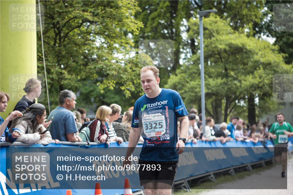 09.05.2026 - Störlauf H.Heesch http://msf.ph/oto/9677893 09.05.2026 16:22:53 Ziel 2026, 3325, 26, 3386 meine-sportfotos.de