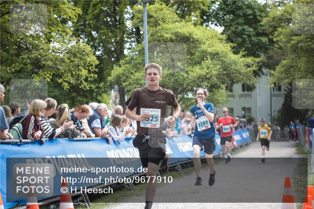 09.05.2026 - Störlauf H.Heesch http://msf.ph/oto/9677910 09.05.2026 16:23:01 Ziel 25, 3397, 3441, 1540 meine-sportfotos.de