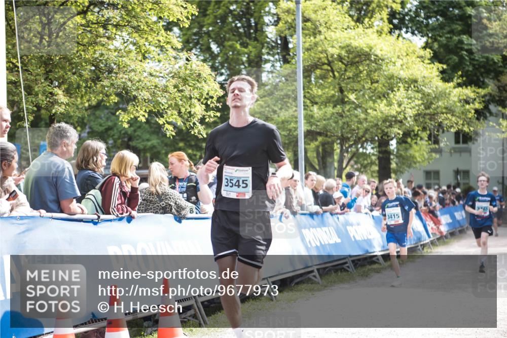 09.05.2026 - Störlauf H.Heesch http://msf.ph/oto/9677973 09.05.2026 16:23:32 Ziel 3545, 3415, 9465 meine-sportfotos.de