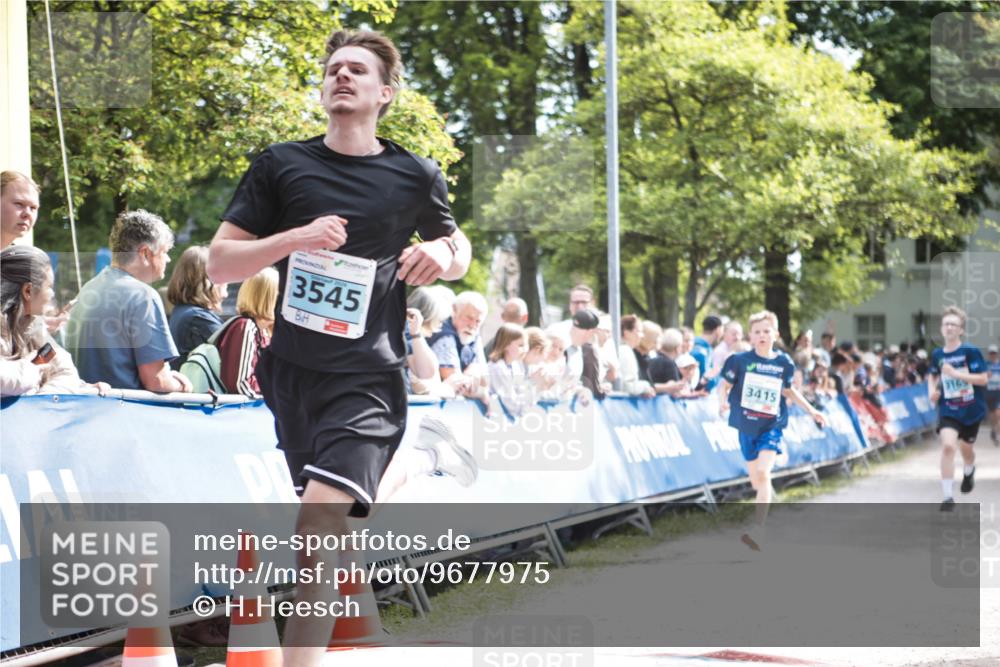09.05.2026 - Störlauf H.Heesch http://msf.ph/oto/9677975 09.05.2026 16:23:33 Ziel 3545, 3415, 3169 meine-sportfotos.de