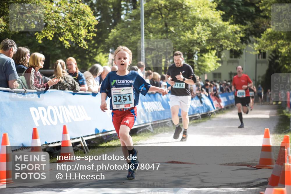 09.05.2026 - Störlauf H.Heesch http://msf.ph/oto/9678047 09.05.2026 16:24:26 Ziel 2026, 3251, 3182, 3232 meine-sportfotos.de